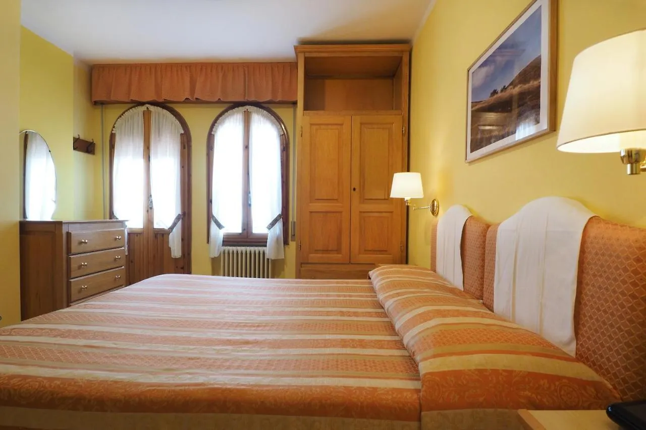Hotel Tirolo Sestola 3*,